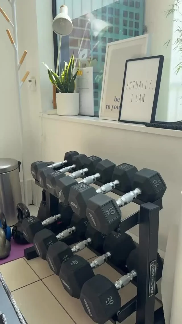 🎾 Wimbledon season is coming, and we’ve got your training covered.

Our private gym space in Wimbledon Village is available to hire, just a 5-minute drive from the AELTC. Fully equipped with strength, cardio, and Reformer Pilates, plus on-site physio, sports massage, and 1:1 Pilates support if you need it.

Quiet. Discreet. Fully insured. Built for performance.

📩 DM us or tap the link in bio to check availability.

#Wimbledon #TennisFitness #PrivateGym #WimbledonVillage #EliteTraining